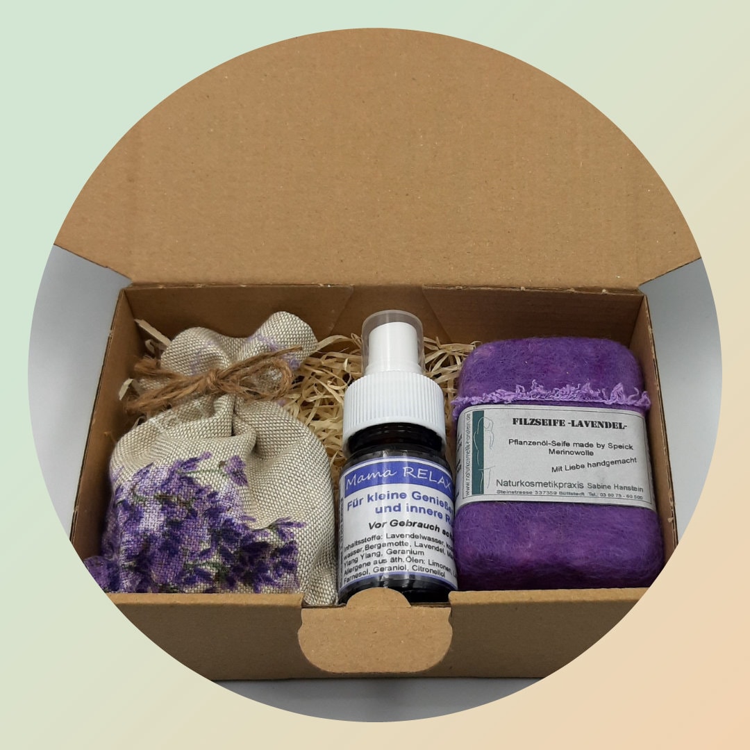 Naturkosmetik Geschenkbox "Relax" Handgemacht Wellness Beauty Spa Hautpflege Seife Aromaspray Ostergeschenk Frauen Naturkosmetik Geschenkbox "Relax" Handgemacht Wellness Beauty Spa Hautpflege Seife Aromaspray Ostergeschenk Frauen von Etsy - DeineNaturkosmetik
