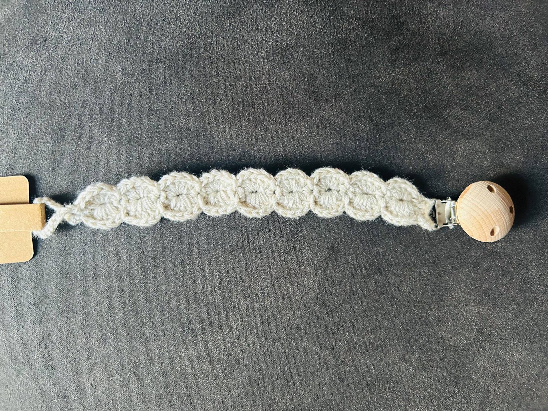 Schnullerkette, Gehäkelt von Etsy - DeineWunschstuecke