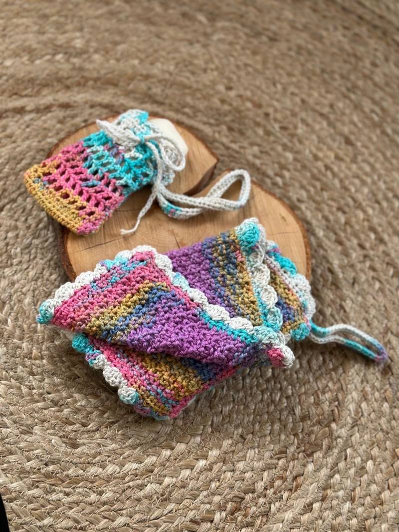 Set 3 - Bestehend Aus Seifensäckchen Und Waschlappen, Gehäkelt von Etsy - DeineWunschstuecke