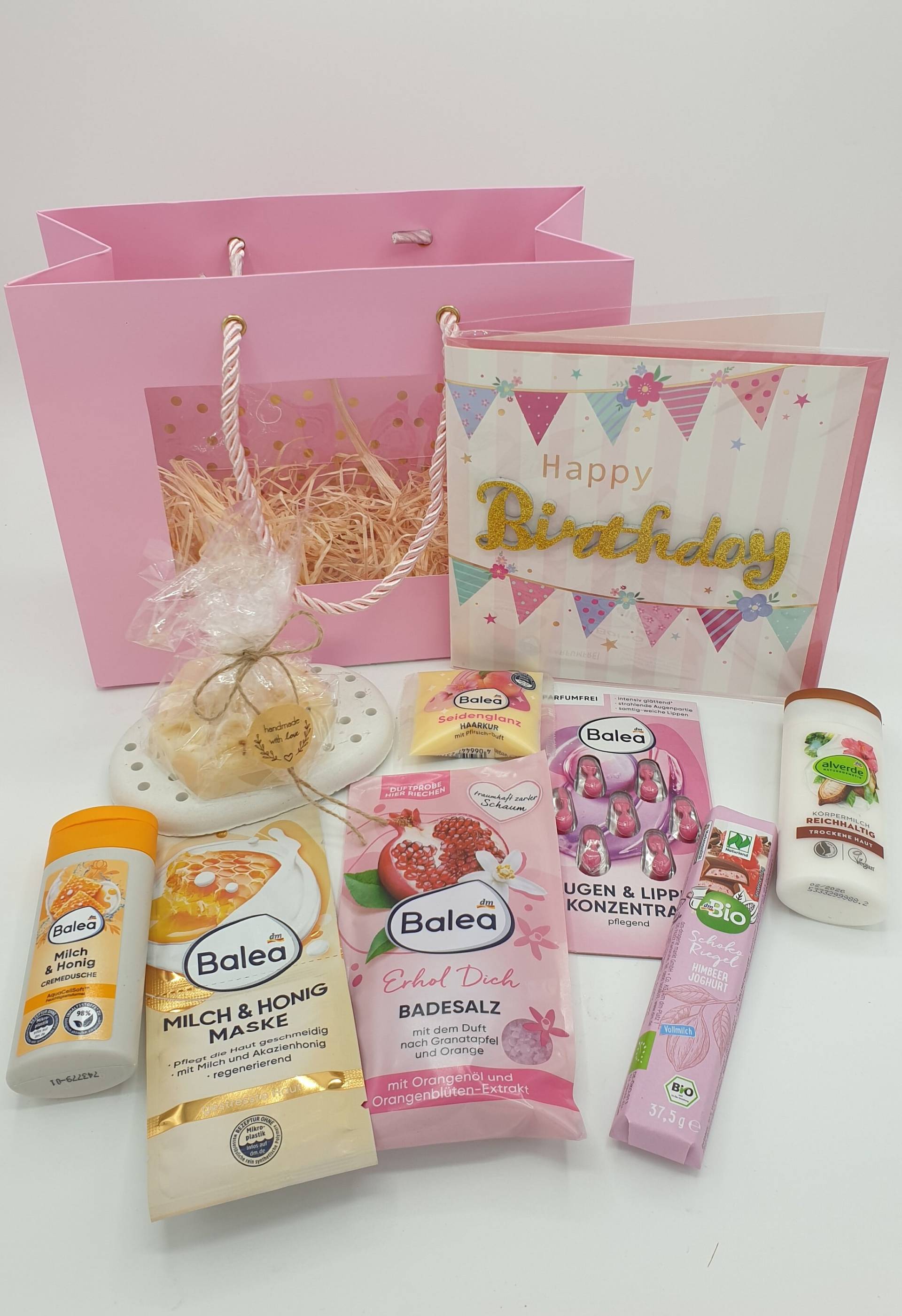 Geschenk Set Geburtstag Wellness Muttertag Frauen Handgemachte Seife Honig Blütenpollen Bienenwachs Geschenk Set Geburtstag Wellness Muttertag Frauen Handgemachte Seife Honig Blütenpollen Bienenwachs von Etsy - DekoOaseShop