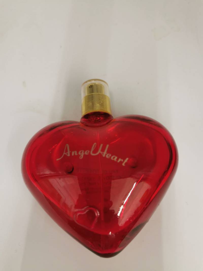 Cosko Vicos Angel Heart 100 Ml Gebraucht Verpackung Nicht Vorhanden, Füllstand Ca 70 % Cosko Vicos Angel Heart 100 Ml Gebraucht Verpackung Nicht Vorhanden, Füllstand Ca 70 % von Etsy - Dekofisch