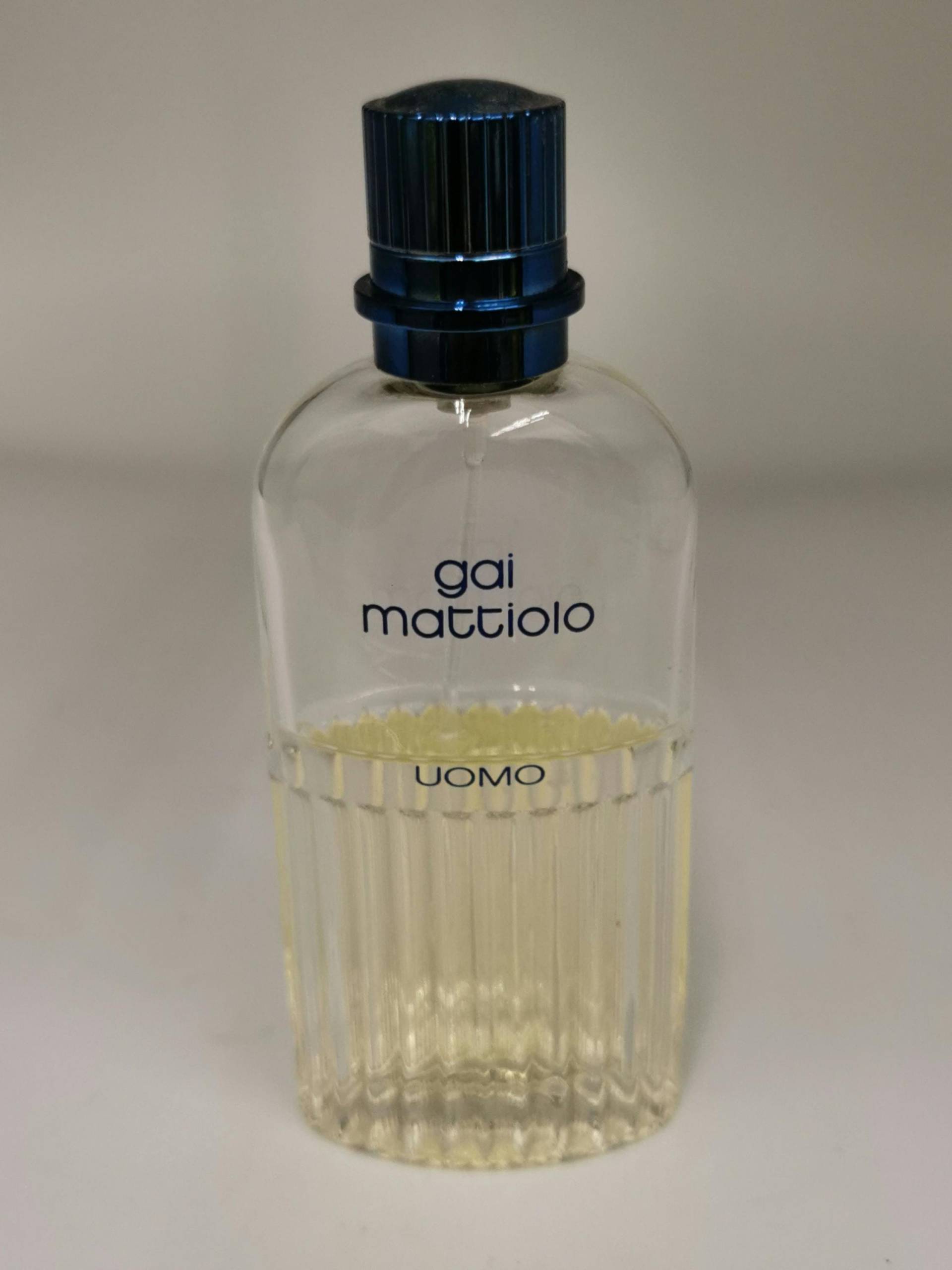 Gai Mattiolo Uomo Eau De Toilette 40 Ml Gebraucht Verpackung Nicht Vorhanden Füllstand Ca 50 % Gai Mattiolo Uomo Eau De Toilette 40 Ml Gebraucht Verpackung Nicht Vorhanden Füllstand Ca 50 % von Etsy - Dekofisch