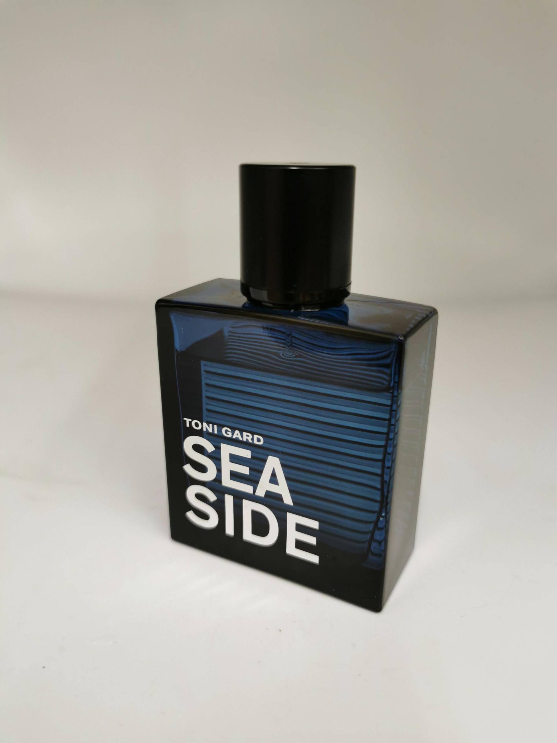 Toni Gard Sea Side Man Eau De Toilette 40 Ml Gebraucht, Ohne Originalverpackung Füllstand Ca 80% Toni Gard Sea Side Man Eau De Toilette 40 Ml Gebraucht, Ohne Originalverpackung Füllstand Ca 80% von Etsy - Dekofisch