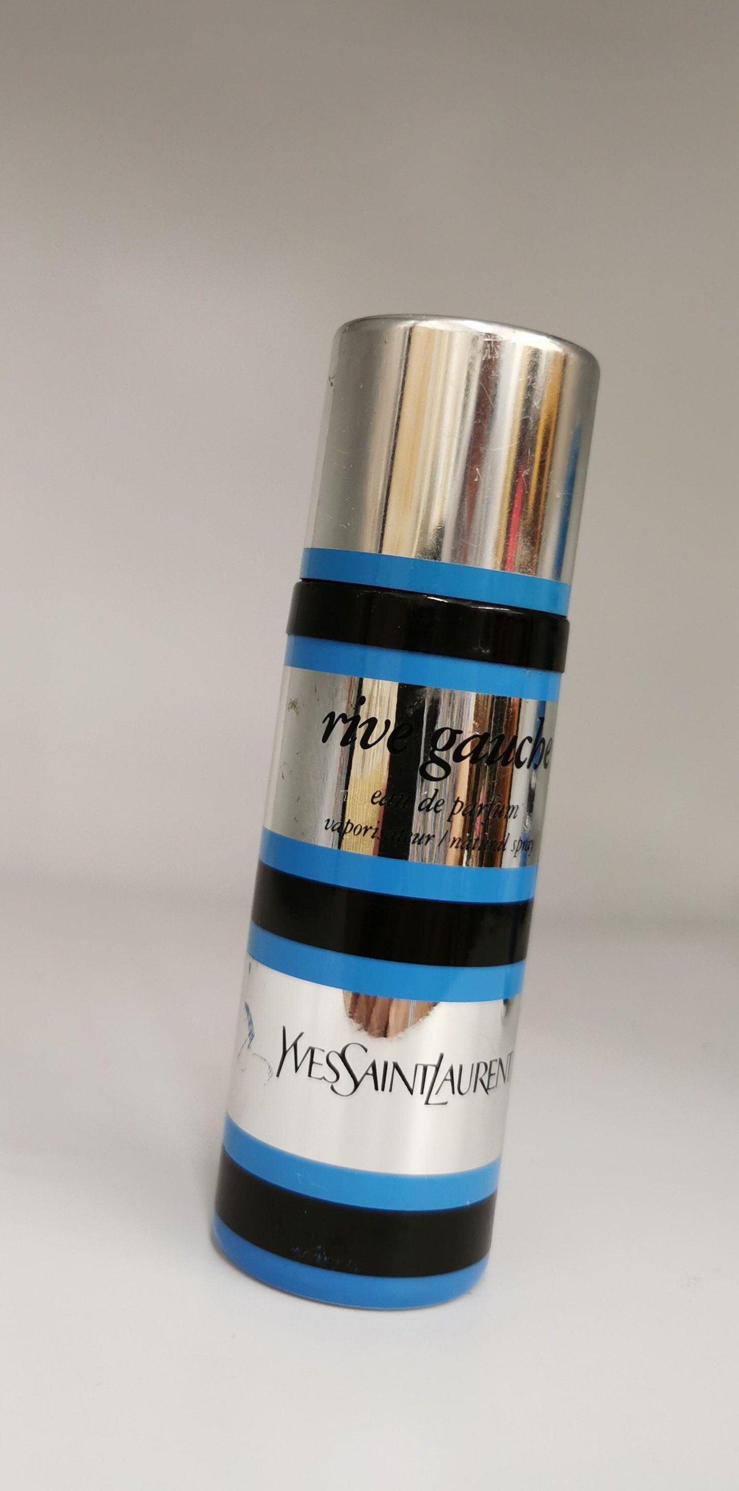 Yves Saint Laurent Rive Gauche 50 Ml Gebraucht Ohne Verpackung. Füllstand Nicht Vermittelbar Vintage 53181Al Yves Saint Laurent Rive Gauche 50 Ml Gebraucht Ohne Verpackung. Füllstand Nicht Vermittelbar Vintage 53181Al von Etsy - Dekofisch