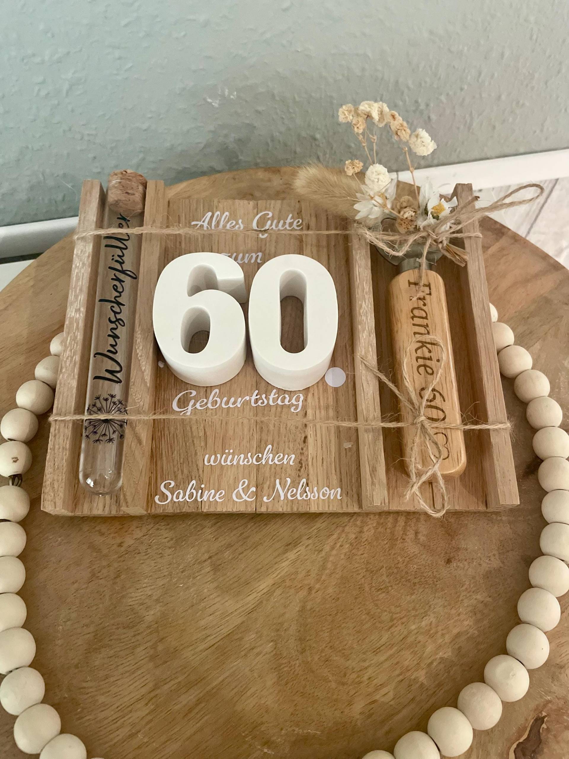 Geburtstag, Geschenk, Runder Personalisiert, Plotter, Flaschenöffner, Gips, Blumen, Holz, Wunscherfüller von Etsy - DekotraeumeDE