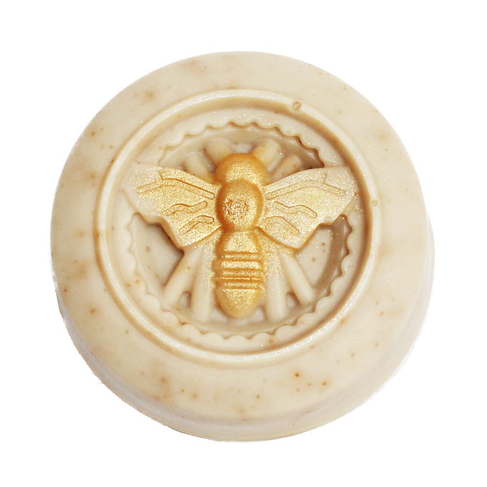 138.89Eur/1Kg Honigbienen Seife Honigseife Bienenwaben von Etsy - Deluxeforme