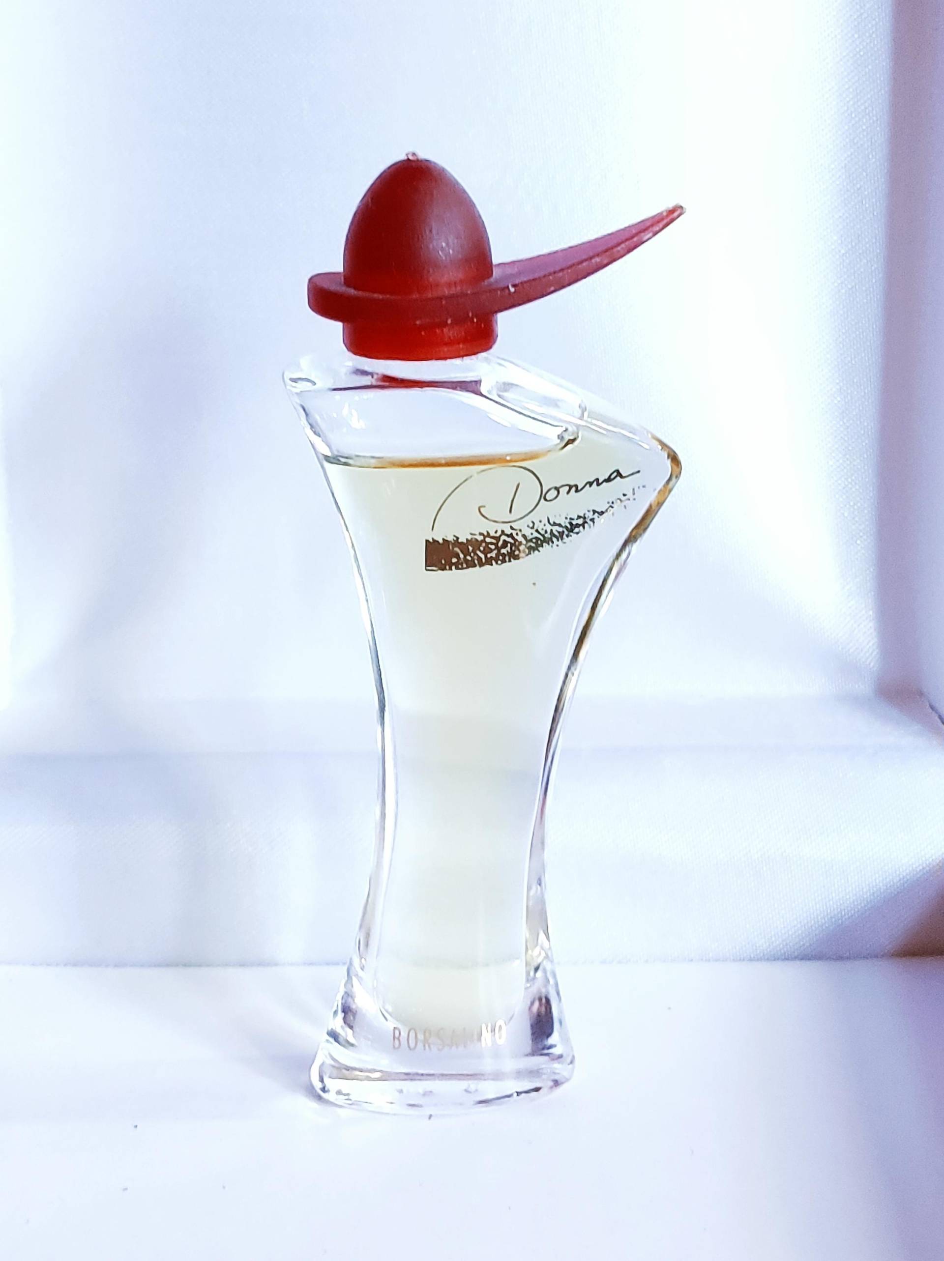 Borsalino Donna | Eau De Toilette Miniatur Parfum 5 Ml Vintage 1990Er Jahre Borsalino Donna | Eau De Toilette Miniatur Parfum 5 Ml Vintage 1990Er Jahre von Etsy - DerAusstatter