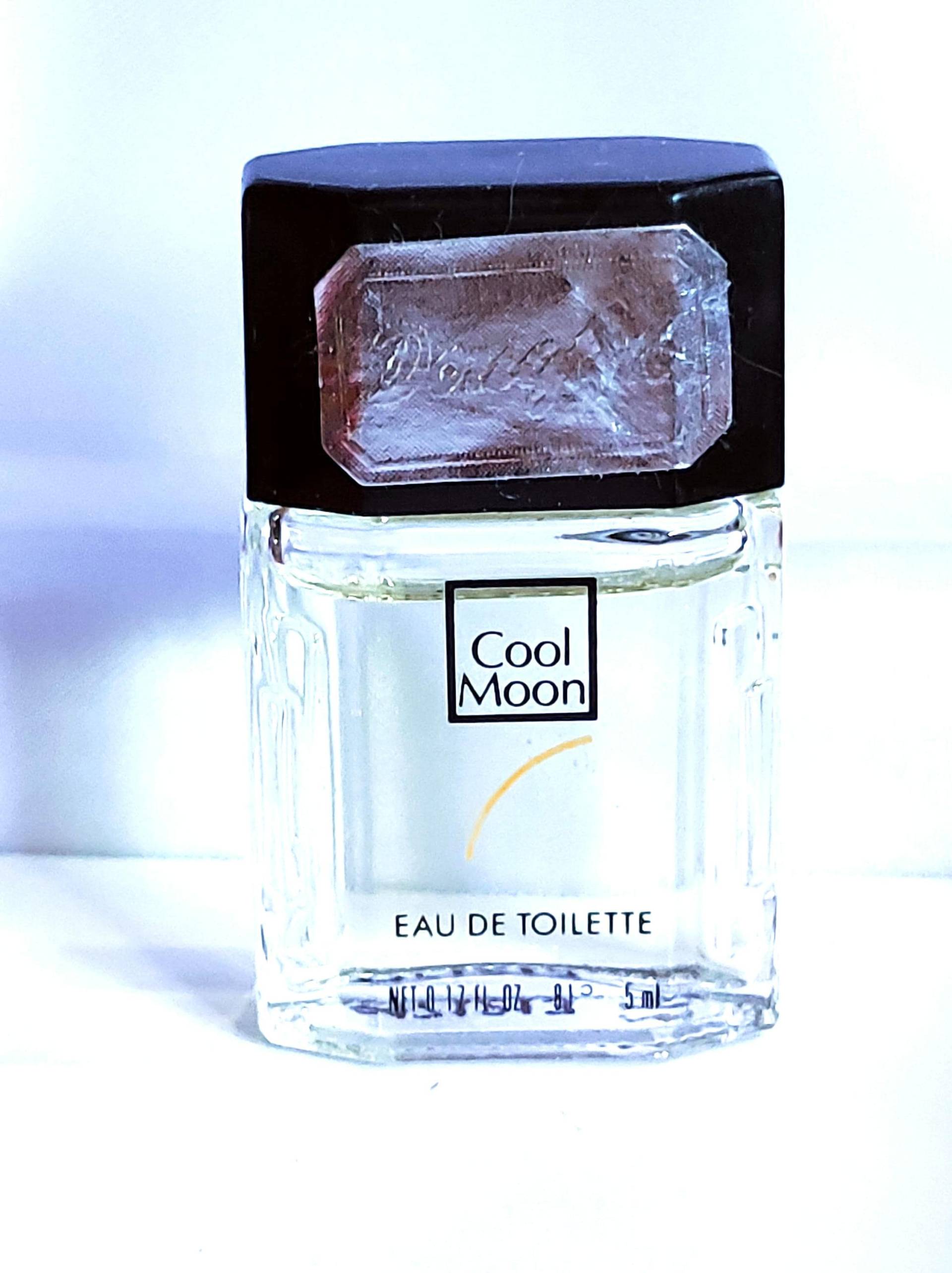 Cool Moon Homme By Femia| Eau De Toilette | Miniatur Parfum Reisegröße 5 Ml Vintage 1980Er Jahre Cool Moon Homme By Femia| Eau De Toilette | Miniatur Parfum Reisegröße 5 Ml Vintage 1980Er Jahre von Etsy - DerAusstatter