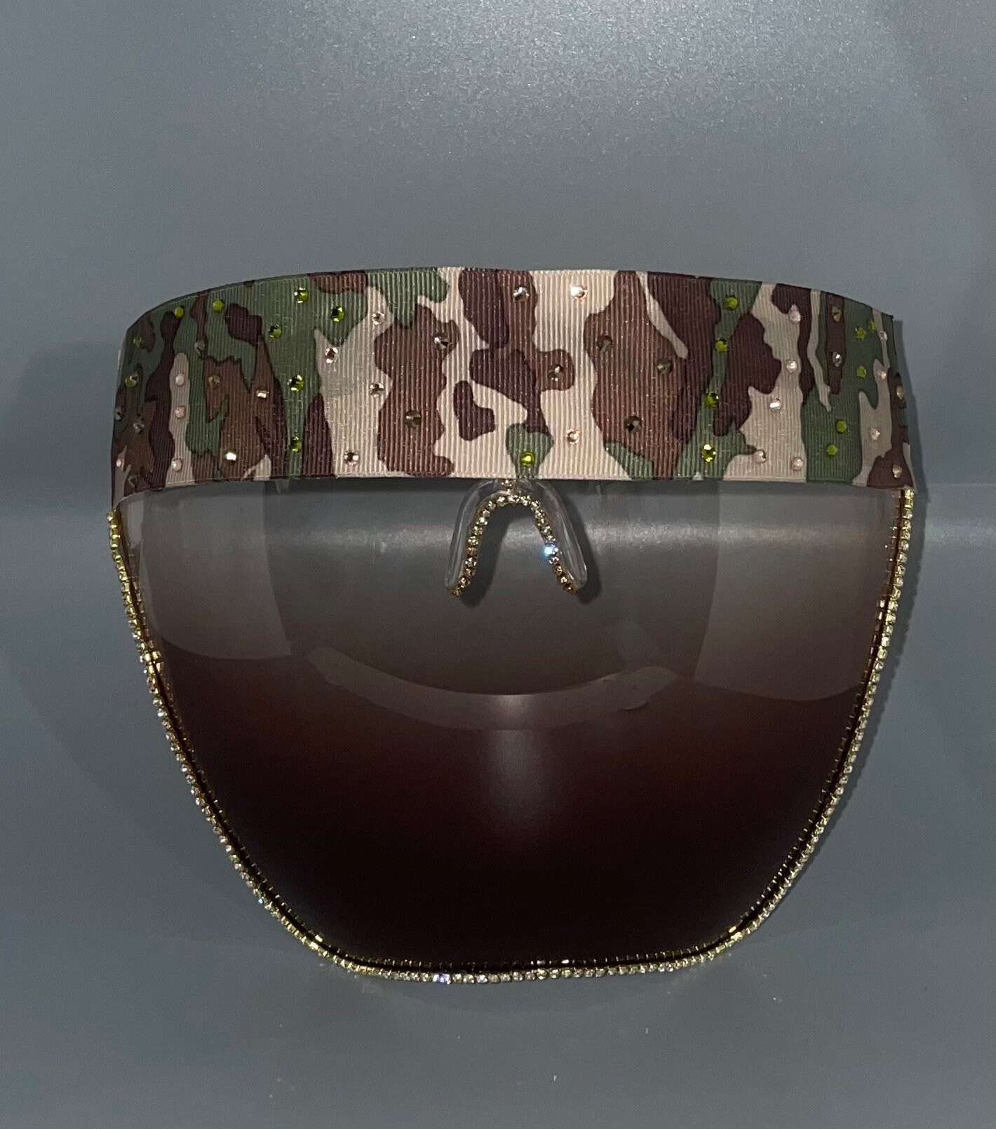 Anti-Fog-Gesichtsschutzschild Mit Camouflage-Band Aus Gold Bling Brown Fatigue Anti-Fog-Gesichtsschutzschild Mit Camouflage-Band Aus Gold Bling Brown Fatigue von Etsy - DesignsByJMoB