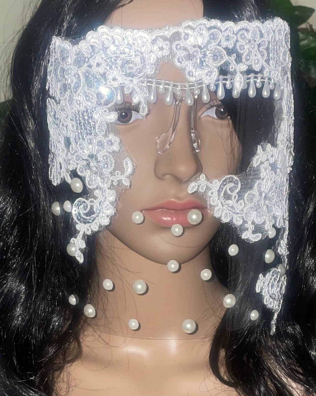 Braut Gesichtsschild | Glam Shield Für Hochzeiten Klare Antibeschlag-Gesichtsabdeckung Weißer Gesichtsschutz Die Brautparty von Etsy - DesignsByJMoB