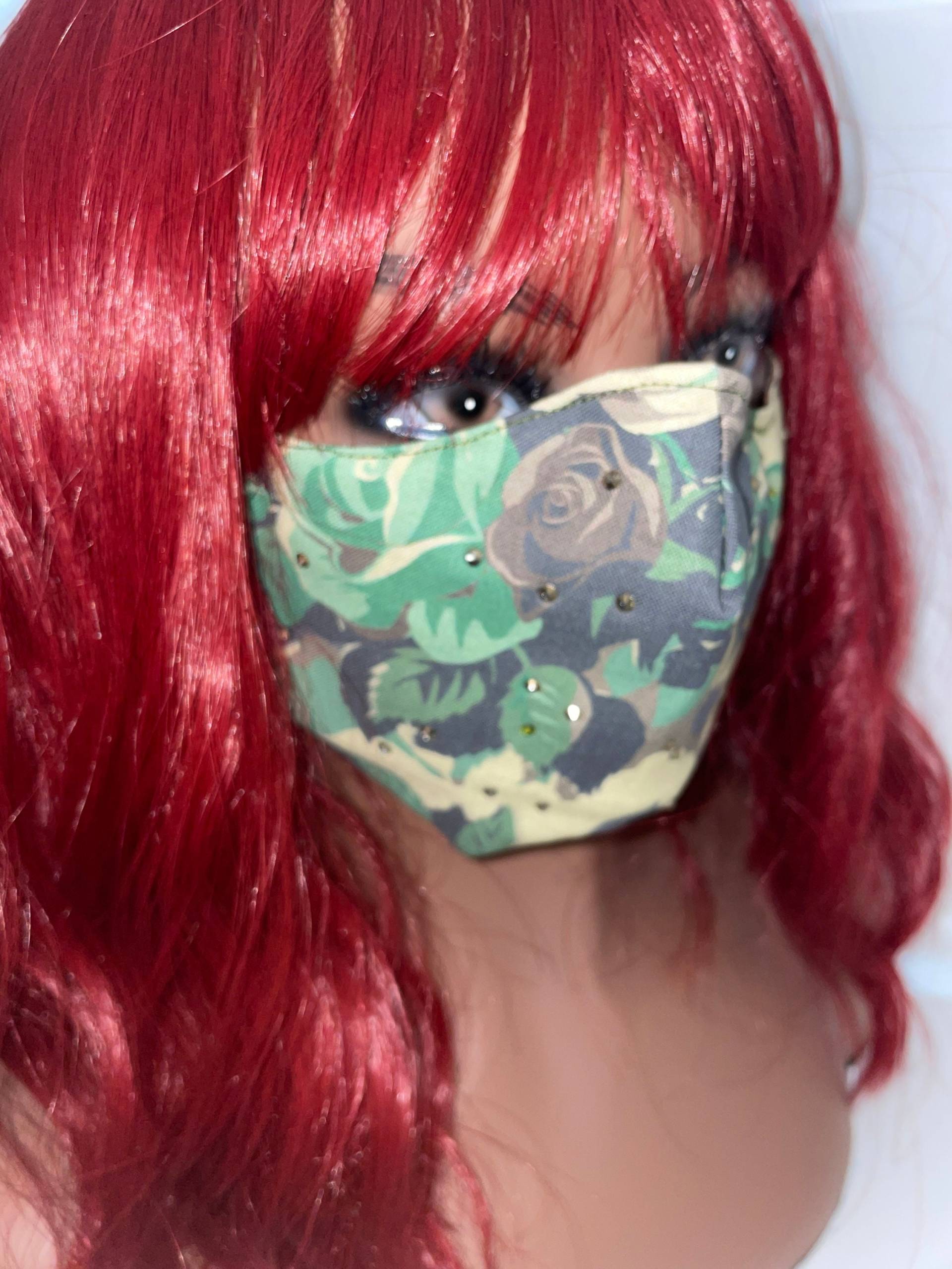 Camouflage Rose Gesichtsmaske | Enthält Strasssteine Für Bling Abwaschbar Doppellagig Wiederverwendbar Nasensteg von Etsy - DesignsByJMoB