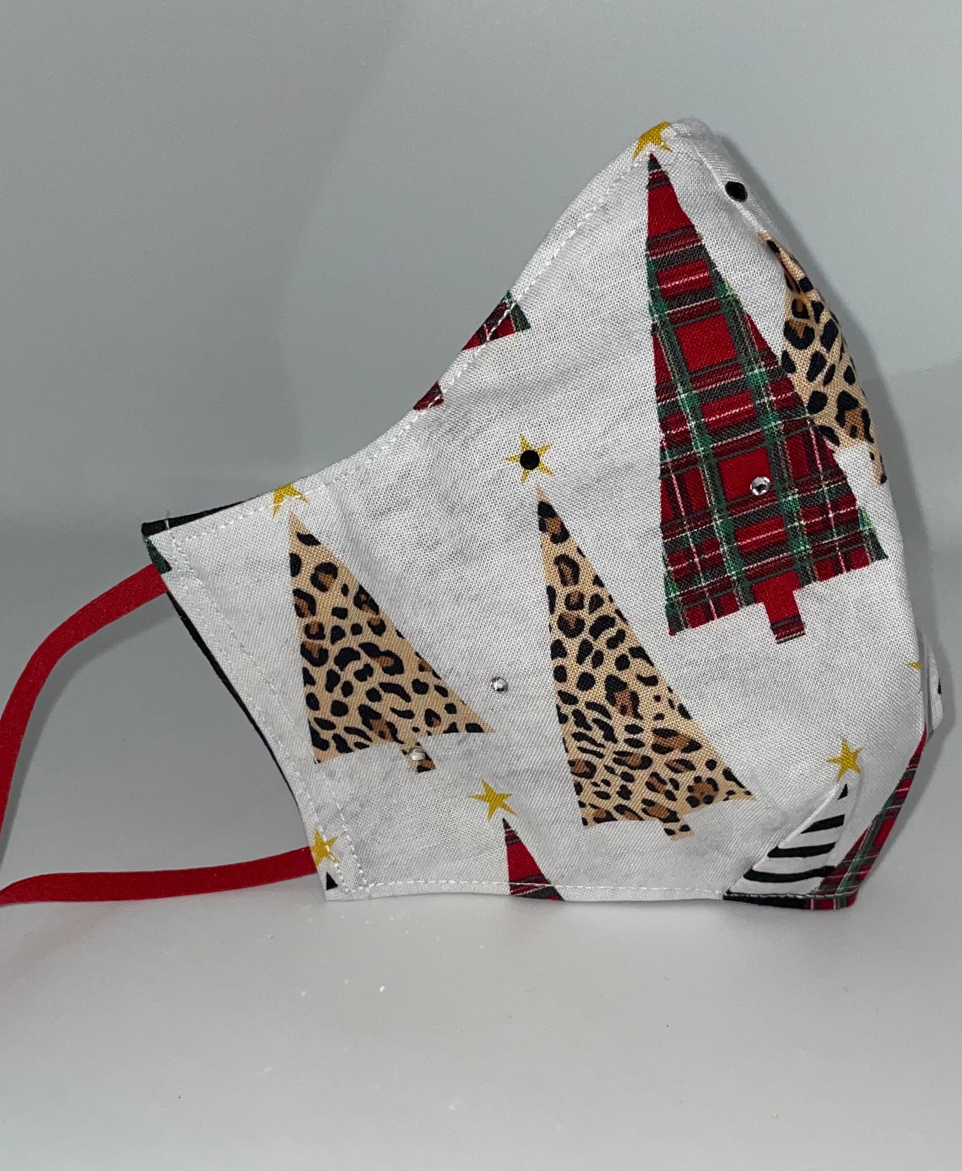 Weihnachtsbaum Gesichtsmaske | Baumwoll Maske Leopard Druck Buffalo Karo Strasssteine von Etsy - DesignsByJMoB
