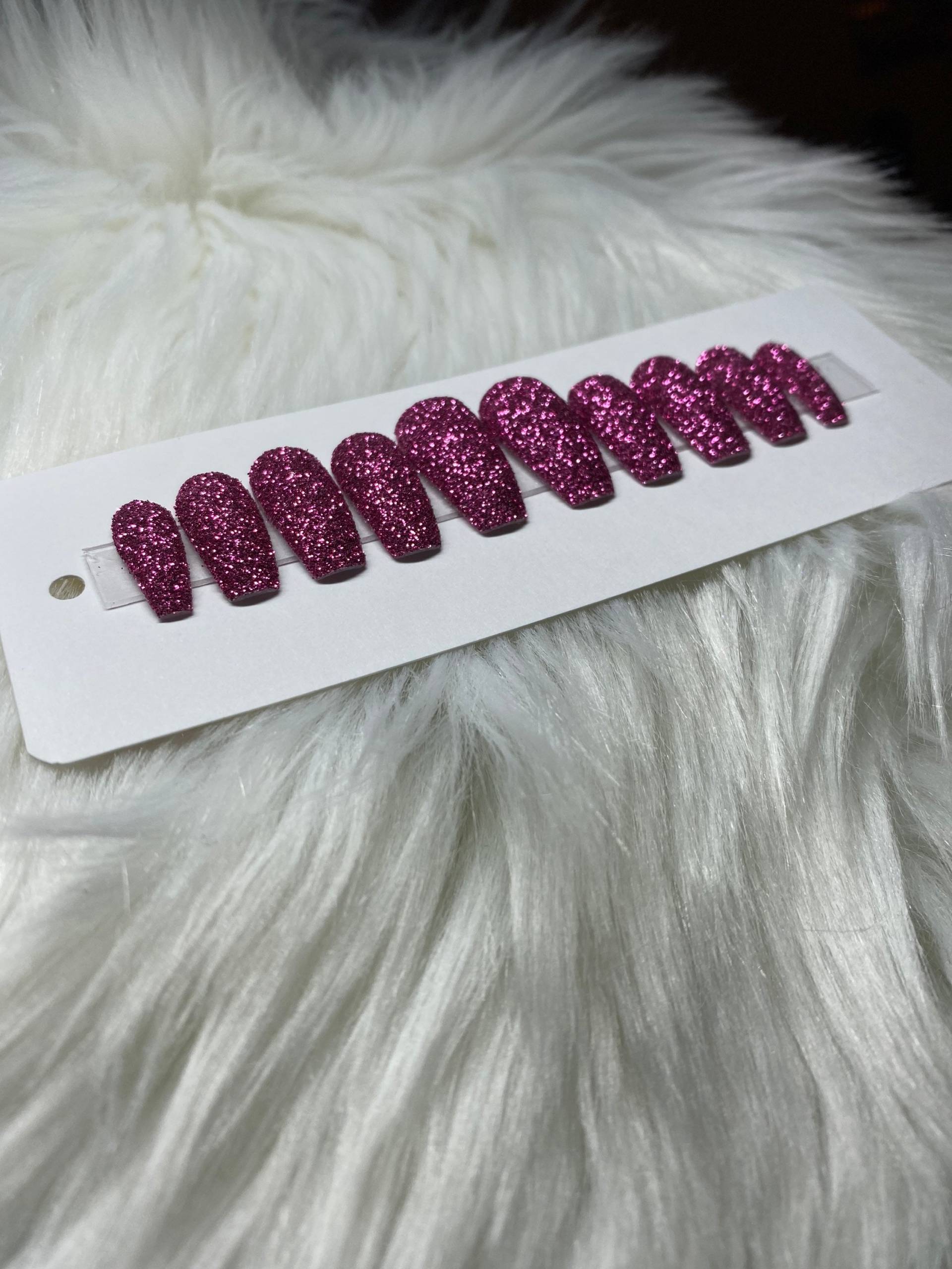 Himbeerrosa Drücken Sie Auf Die Nägel Himbeerrosa Drücken Sie Auf Die Nägel von Etsy - Dianailstudio