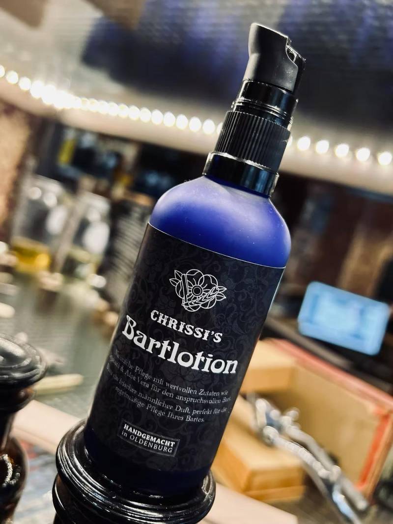 Chrissis Bartlotion - Der Gott Unter Den Bartpflegeprodukten Chrissis Bartlotion - Der Gott Unter Den Bartpflegeprodukten von Etsy - DieBarbierstube