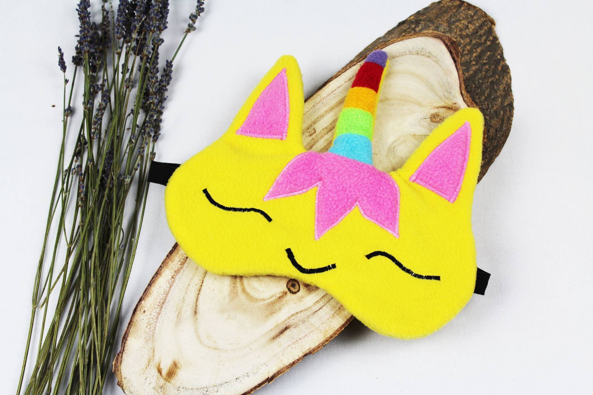 Schlafmaske, Schlafbrille Einhorn Gelb Regenbogen Unicorn Frauen Reise-Zubehör Reise-Accessoire Spa-Maske Augenbinde Schlafmaske, Schlafbrille Einhorn Gelb Regenbogen Unicorn Frauen Reise-Zubehör Reise-Accessoire Spa-Maske Augenbinde von Etsy - DieSchnukkis