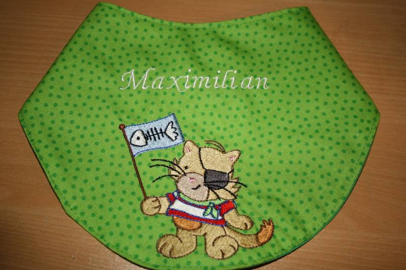 Halstuch Lätzchen Piratenkatze Mit Namen W278 von Etsy - DieWichtelstickerei