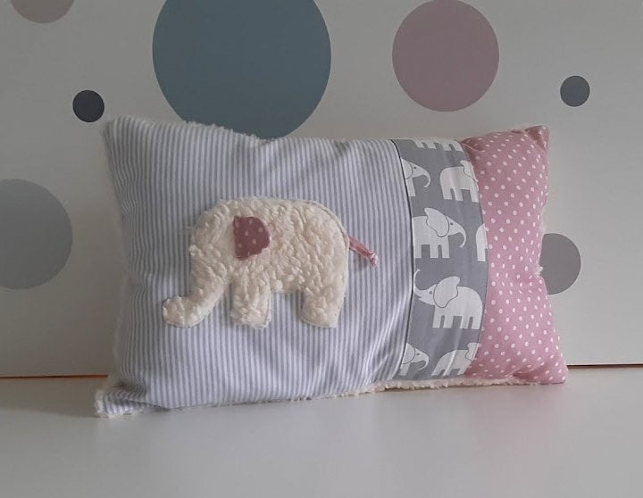 Kissen Mit Name Mädchen Rosa Hellblau Kuscheligem Teddy Stoff Kissen Mit Name Mädchen Rosa Hellblau Kuscheligem Teddy Stoff von Etsy - Dinkelundmehr