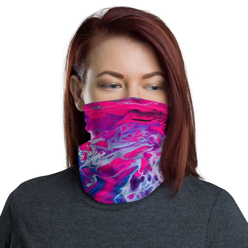 Halstuch, Gesichtsmasken, Stirnbänder, Halswärmer, Bandana, Einzigartiges Design, Armband, Abstrakt, Kunst, Authentisch, Rosa, Blau, Weiß Halstuch, Gesichtsmasken, Stirnbänder, Halswärmer, Bandana, Einzigartiges Design, Armband, Abstrakt, Kunst, Authentisch, Rosa, Blau, Weiß von Etsy - DistortedRainbowsArt
