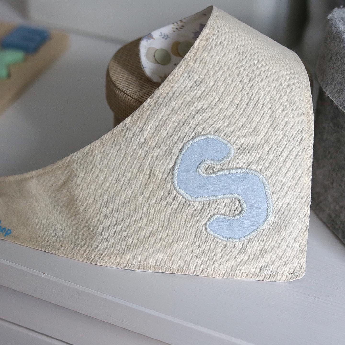 Bandana-Lätzchen von Etsy - Dodinobabyshop