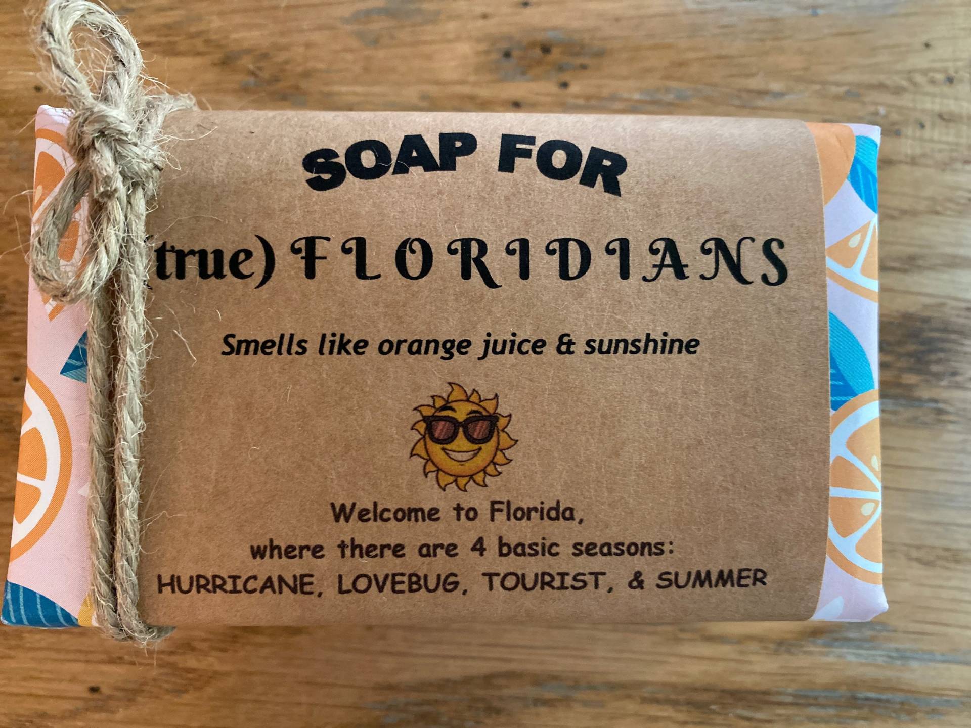 True Floridians Geschenk - Florida Soap Lustiges Einzigartiges Personalisiertes Geschenk, Um Den Sunshine State Zu Feiern True Floridians Geschenk - Florida Soap Lustiges Einzigartiges Personalisiertes Geschenk, Um Den Sunshine State Zu Feiern von Etsy - DopeSoapzz