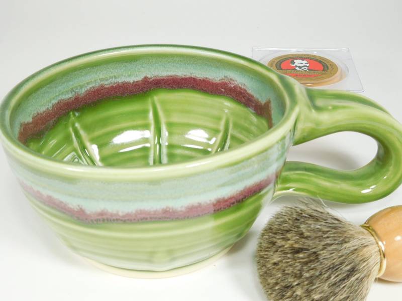 Rasierseife Becher, Rad Geworfen, Traditionell Rasierseife Becher, Rad Geworfen, Traditionell von Etsy - DougSmithPottery