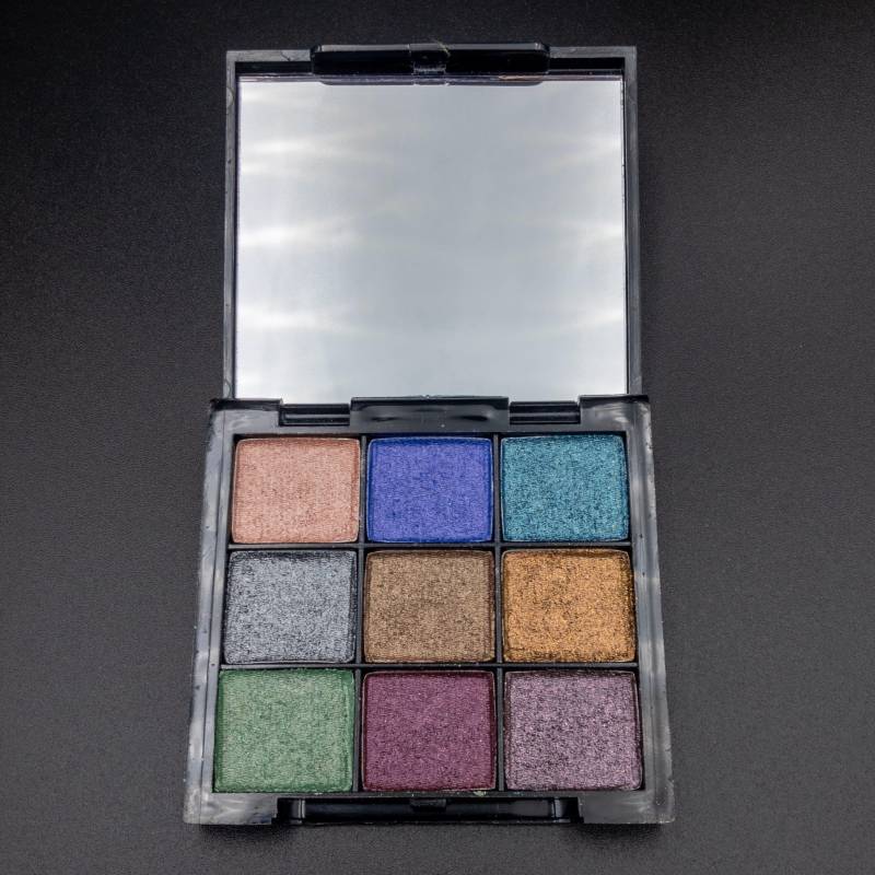 D & Alignment Chart - Handgemachte Mineral Pressed Eye Shadow Palette D & Alignment Chart - Handgemachte Mineral Pressed Eye Shadow Palette von Etsy - Dragonsworn