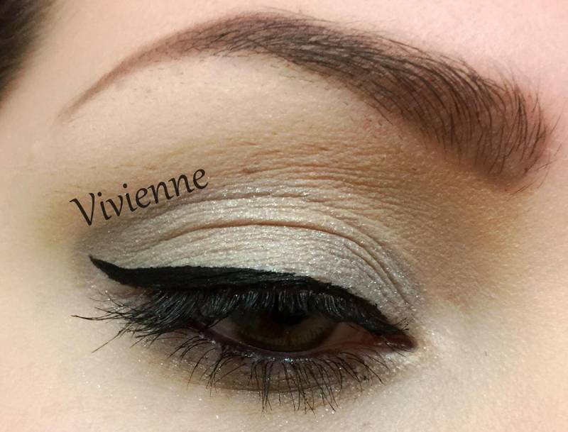 Vivienne - Handgemachter Mineral Gepresster 26 Mm Lidschatten Vivienne - Handgemachter Mineral Gepresster 26 Mm Lidschatten von Etsy - Dragonsworn