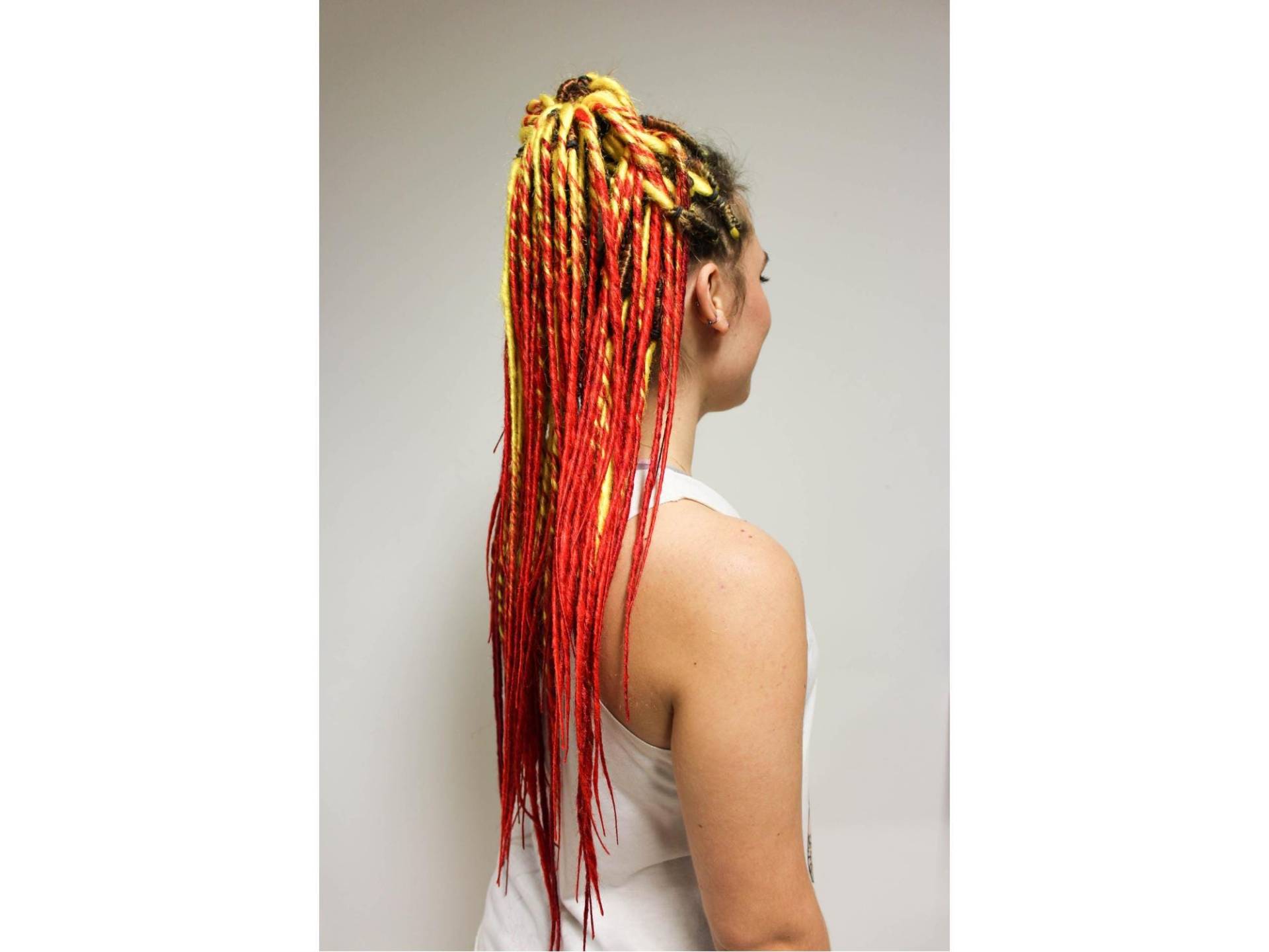 40 Dreads, Volles Set Rot Bis Gelb, Translative Twisted 50+ cm, Feuer Ombre Leuchtend Bunte Handgemacht 40 Dreads, Volles Set Rot Bis Gelb, Translative Twisted 50+ cm, Feuer Ombre Leuchtend Bunte Handgemacht von Etsy - DreadlocksBarcelona