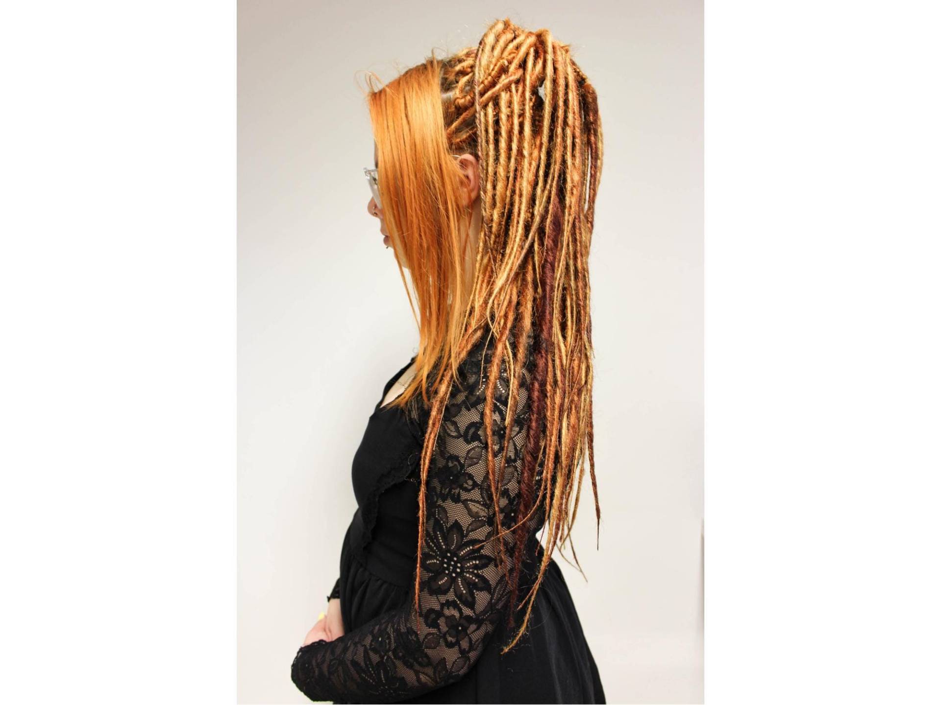 Volles Set Von 40 Gedrehten Dreads, Rot Orange, Ingwer, Natürlicher Farbton, cm, Handgemacht Für Einen Vollen Natürlichen Look, Sommer, Festival Stil Volles Set Von 40 Gedrehten Dreads, Rot Orange, Ingwer, Natürlicher Farbton, cm, Handgemacht Für Einen Vollen Natürlichen Look, Sommer, Festival Stil von Etsy - DreadsBarcelona