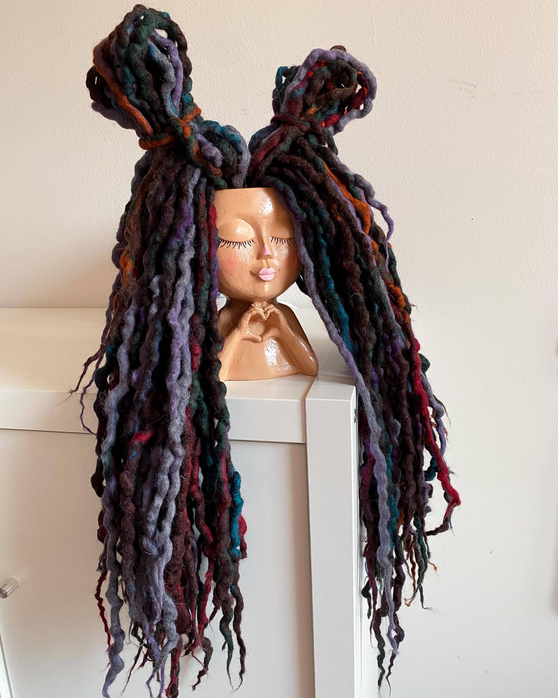 Personalisierte "Dark Marble" Dreads Aus Gewellter Wolle von Etsy - DreadsByBarrietta