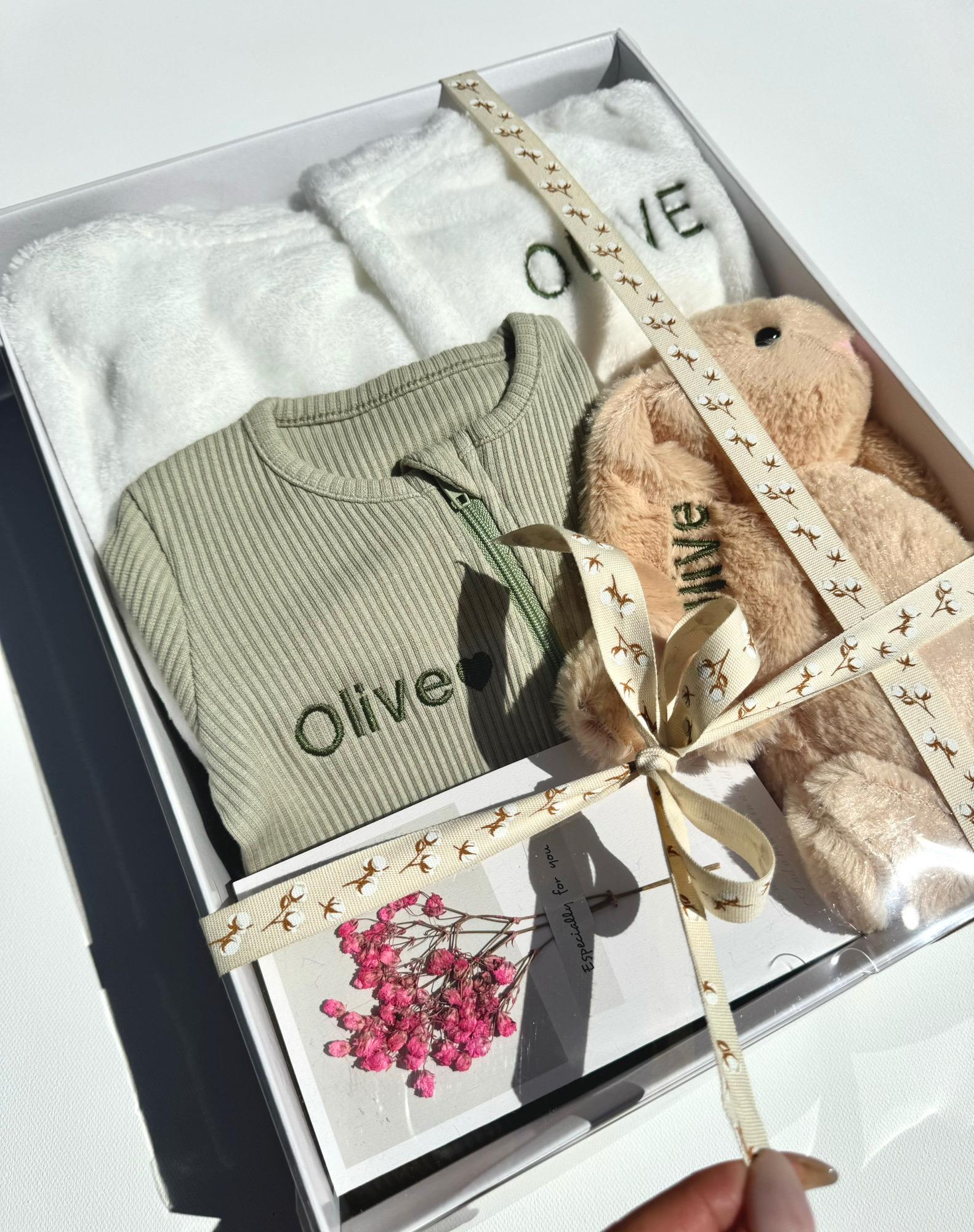 Personalisierte Neues Baby-Geschenk-Set, Baby-Jungen-Geschenk, Baby-Mädchen-Geschenk, Neugeborenen-Geschenk-Box, Baby-Geschenk-Box von Etsy - DreamBuyEU