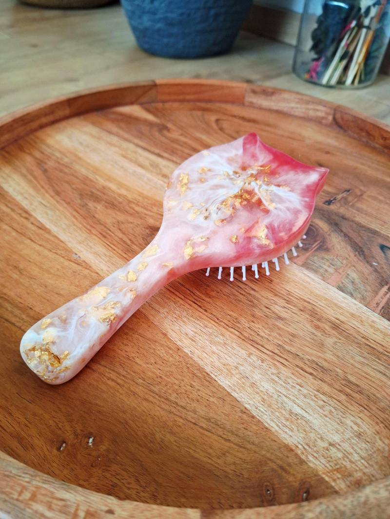 Luxus Haarbürste in Rosé & Gold - Handveredelt Mit Epoxidharz Luxus Haarbürste in Rosé & Gold - Handveredelt Mit Epoxidharz von Etsy - DreamteamArts