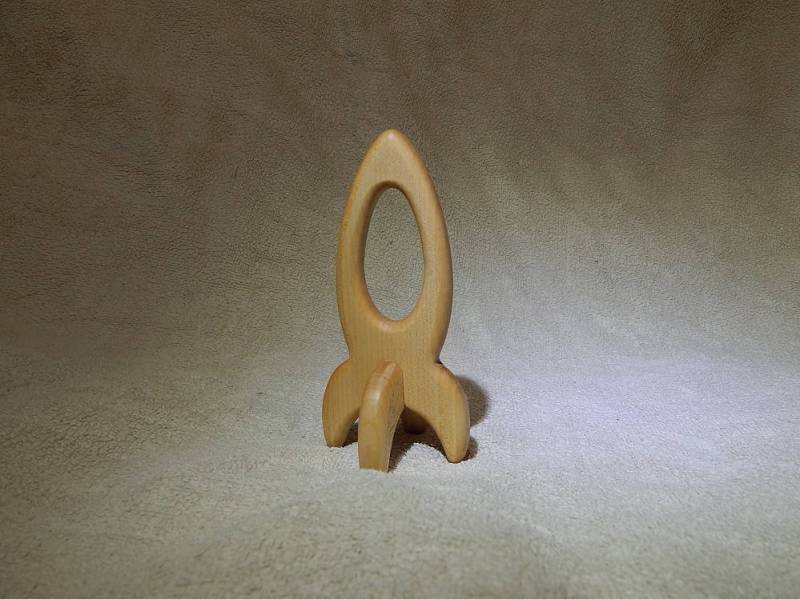 Holzrakete Raumschiff Shuttle Beißring Holz Zahnen Natürliches Baby Shower Geschenk von Etsy - DrevosvetToys