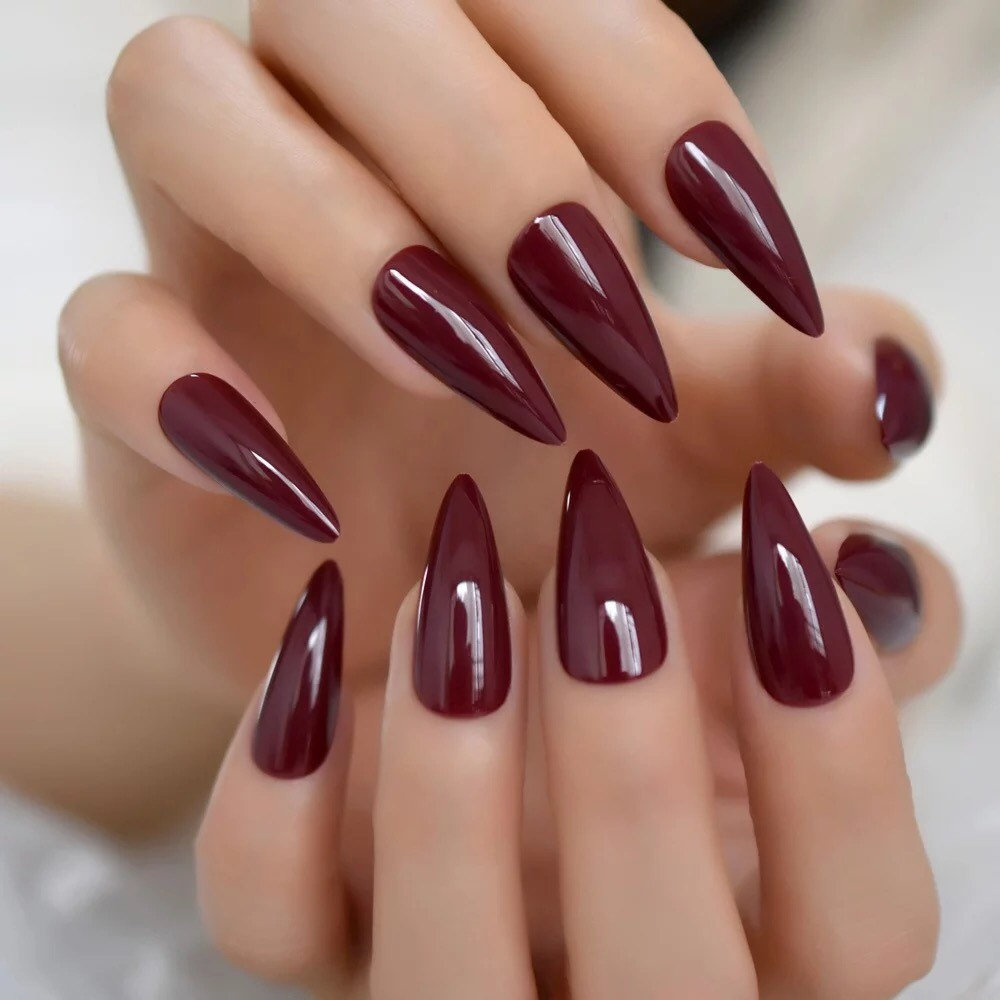 Burgundy Stiletto Press On Nails - Medium Maroon Red Stick von Etsy - DrosseNails