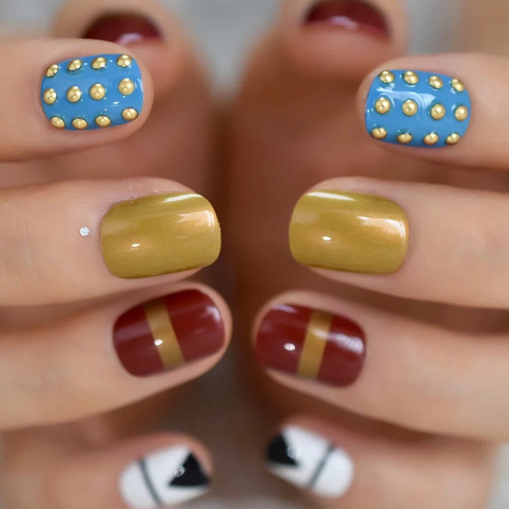 Kurze Bunte Press On Nails Kurze Bunte Press On Nails von Etsy - DrosseNails
