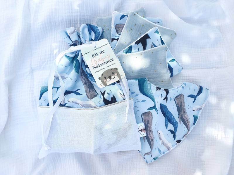 Geburtsset, Baby-Bandana-Lätzchen, Waschbare Tücher, Beutel, Wale, Meerestier-Babybox, Anpassbares Baby-Geschenk von Etsy - DustyRoseCouture