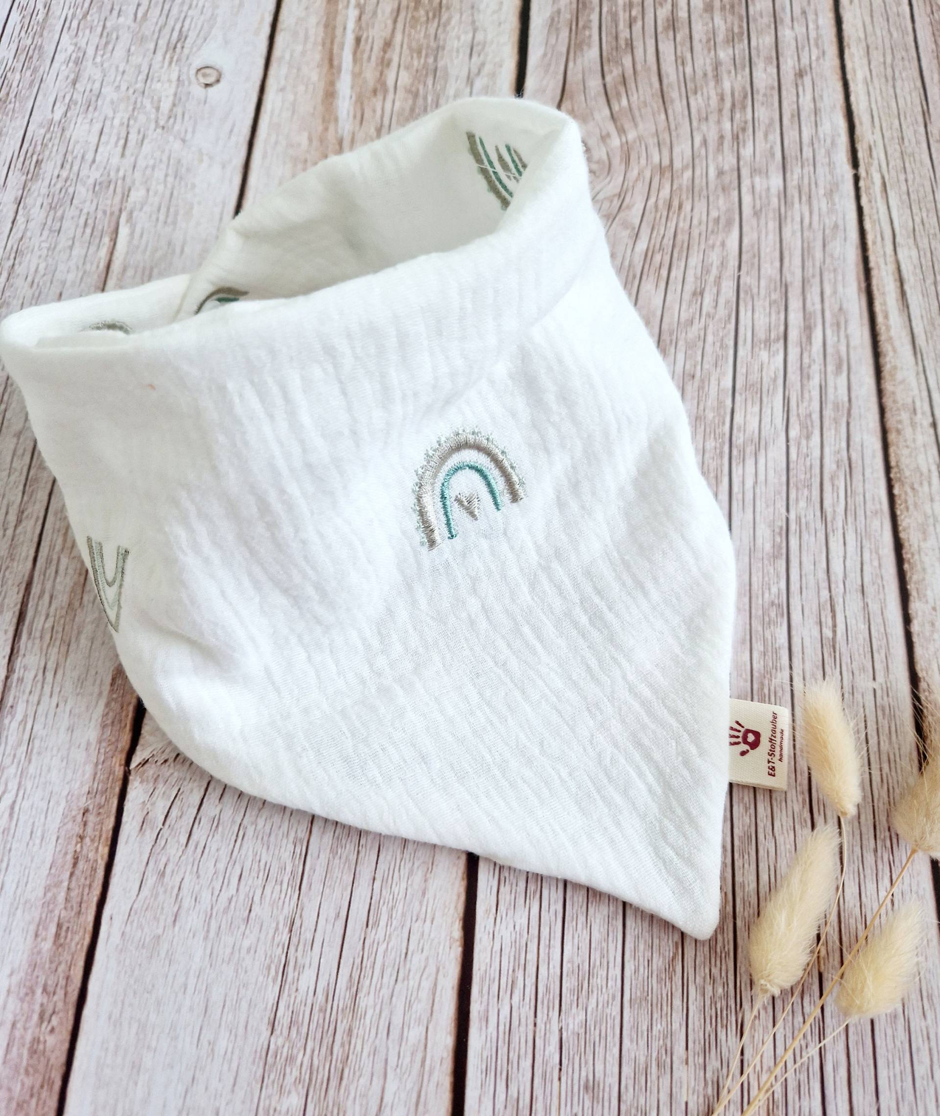 Halstuch Musselin Schal Dreieckstuch Regenbogen Bestickt Weiß Blau Baby 62 68 74 80 86 92 98 104 110 Handmade Halstuch Musselin Schal Dreieckstuch Regenbogen Bestickt Weiß Blau Baby 62 68 74 80 86 92 98 104 110 Handmade von Etsy - ETStoffzauber