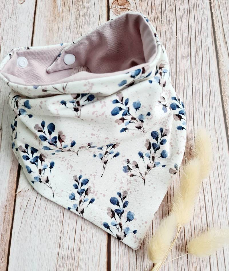 Halstuch Schal Dreieckstuch Altrosa Flieder Blaue Blumen Zweige Blätter Mädchen Oder Baby 62 68 74 80 86 92 98 104 110 Handmade von Etsy - ETStoffzauber