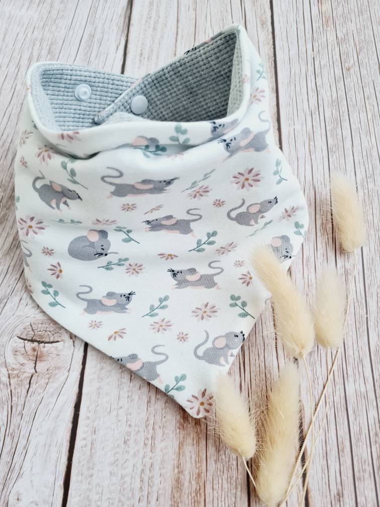 Halstuch Schal Dreieckstuch Mäuse Grau Mädchen Baby 62 68 74 80 86 92 98 104 110 Handmade Halstuch Schal Dreieckstuch Mäuse Grau Mädchen Baby 62 68 74 80 86 92 98 104 110 Handmade von Etsy - ETStoffzauber