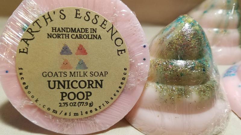 Einhorn Poop Ziegenmilchseife, Süßer Spun-Zucker Duft von Etsy - EarthsEssenceNC
