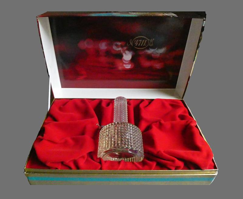4711, Eau De Cologne - Prächtige Geschenkpackung Mit Großen Parfumflakon Aus Kristallglas, Ungeöffnet, Ovp, Vintage 4711, Eau De Cologne - Prächtige Geschenkpackung Mit Großen Parfumflakon Aus Kristallglas, Ungeöffnet, Ovp, Vintage von Etsy - EifelSammelnJagen