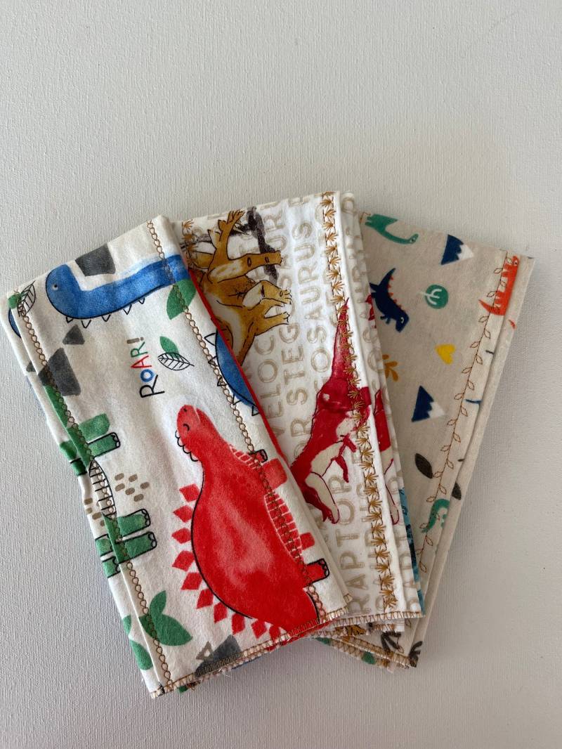 Dinosaurier Spucktuch Dinosaurier Spucktuch von Etsy - ElliesCraftRoom