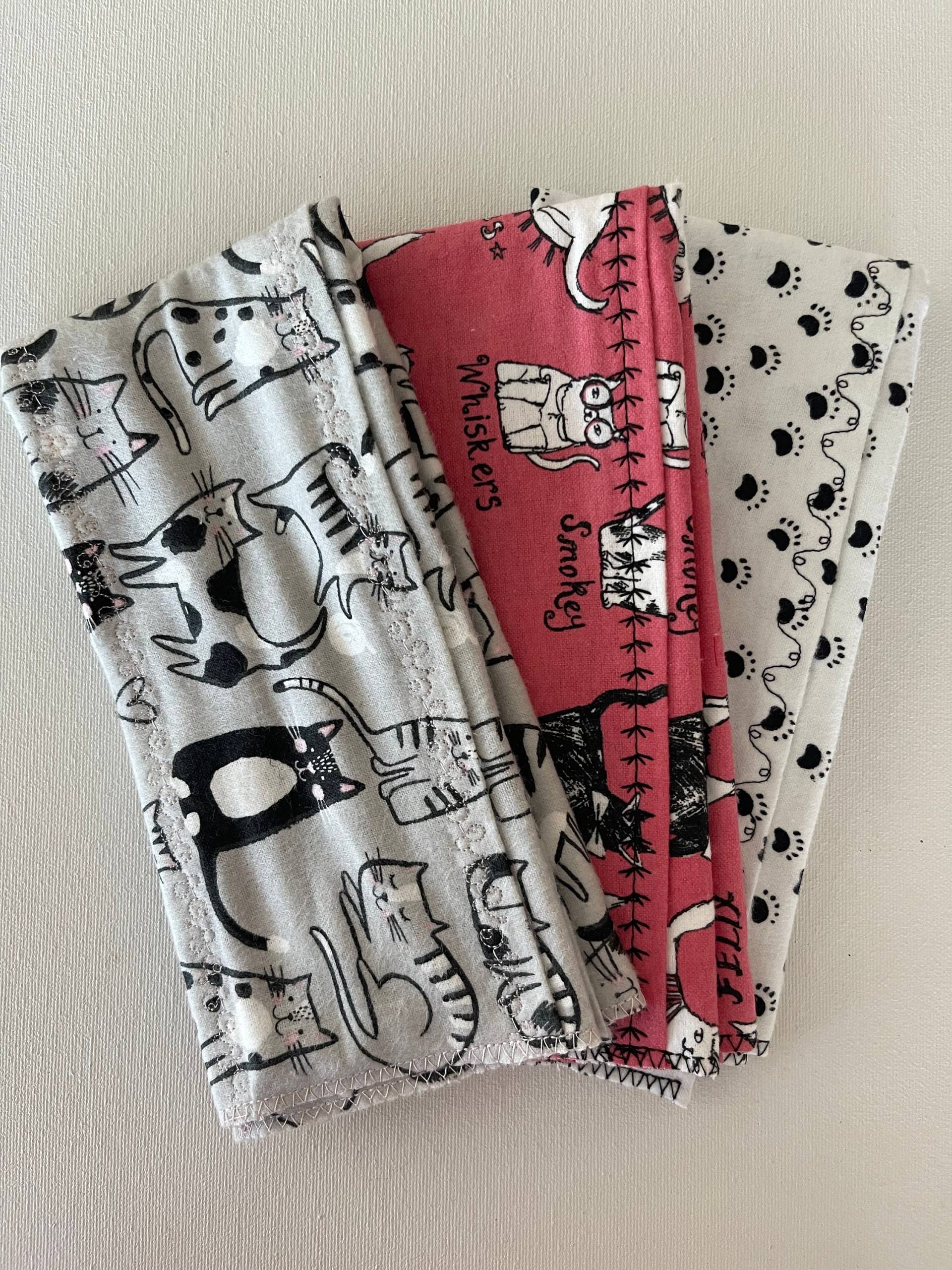 Katzen Print Baby Spucktücher-Set Handgefertigter Flanell, Bestickt | 3Er-Pack von Etsy - ElliesCraftRoom