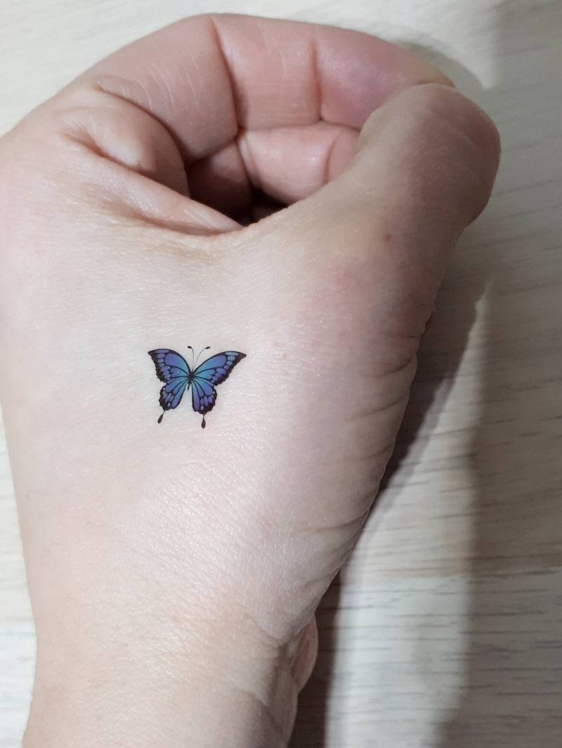9 Blaue Schmetterlinge/Temporäre Tattoos Tattoo Fake Farbtattoo 9 Blaue Schmetterlinge/Temporäre Tattoos Tattoo Fake Farbtattoo von Etsy - ElyZeSHOP