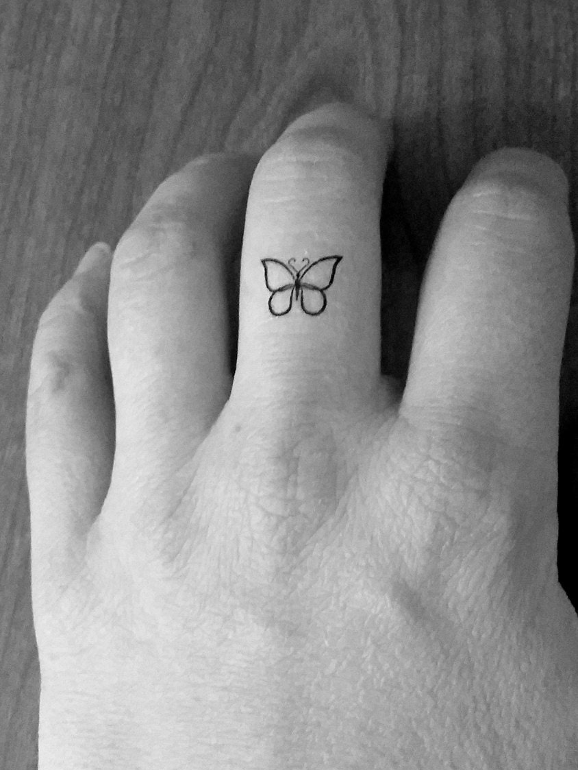 9 Temporäre Miniatur-Schmetterlings-Tattoos/Finger-Tattoos, Ohren Tattoo Fake-Tattoo Schwarz 9 Temporäre Miniatur-Schmetterlings-Tattoos/Finger-Tattoos, Ohren Tattoo Fake-Tattoo Schwarz von Etsy - ElyZeSHOP