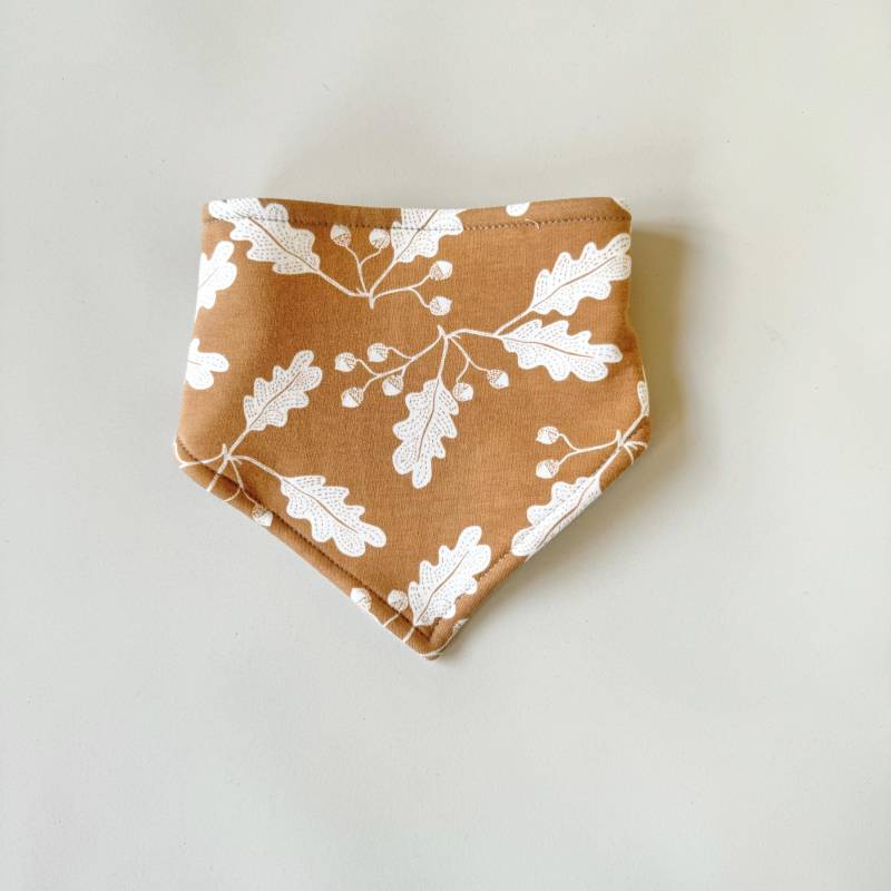 Eichel Baby Halstuch Bib. Braun Unisex Bandana Lätzchen, Handgefertigt in Großbritannien, Beißring Geschenk Für von Etsy - EmmaNealeHandmade