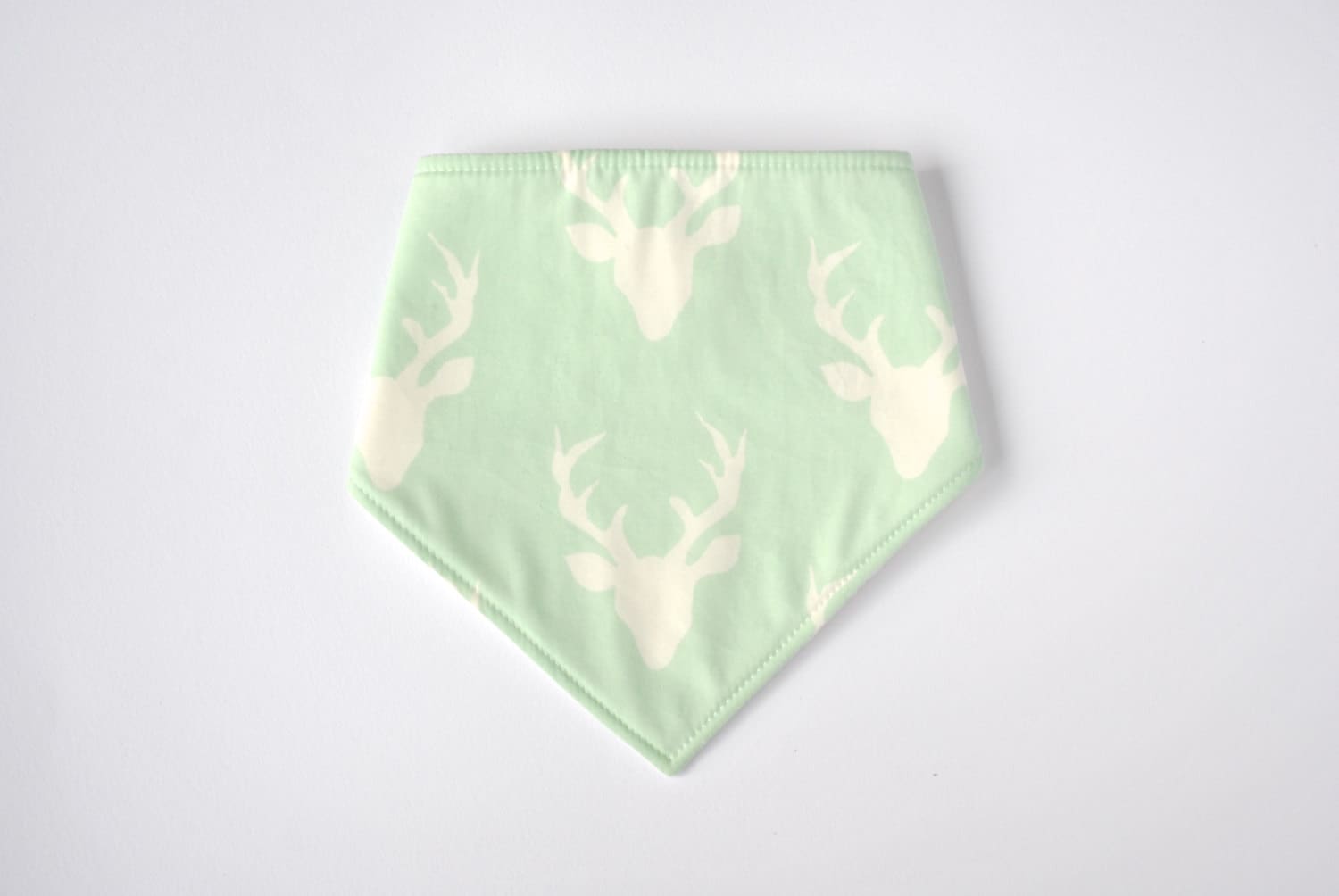 Sale Minze Hirsch Bandana Bib.gender Neutral Silhouette in Mint Und Weiß.drool Lätzchen, Bandana Lätzchen von Etsy - EmmaNealeHandmade