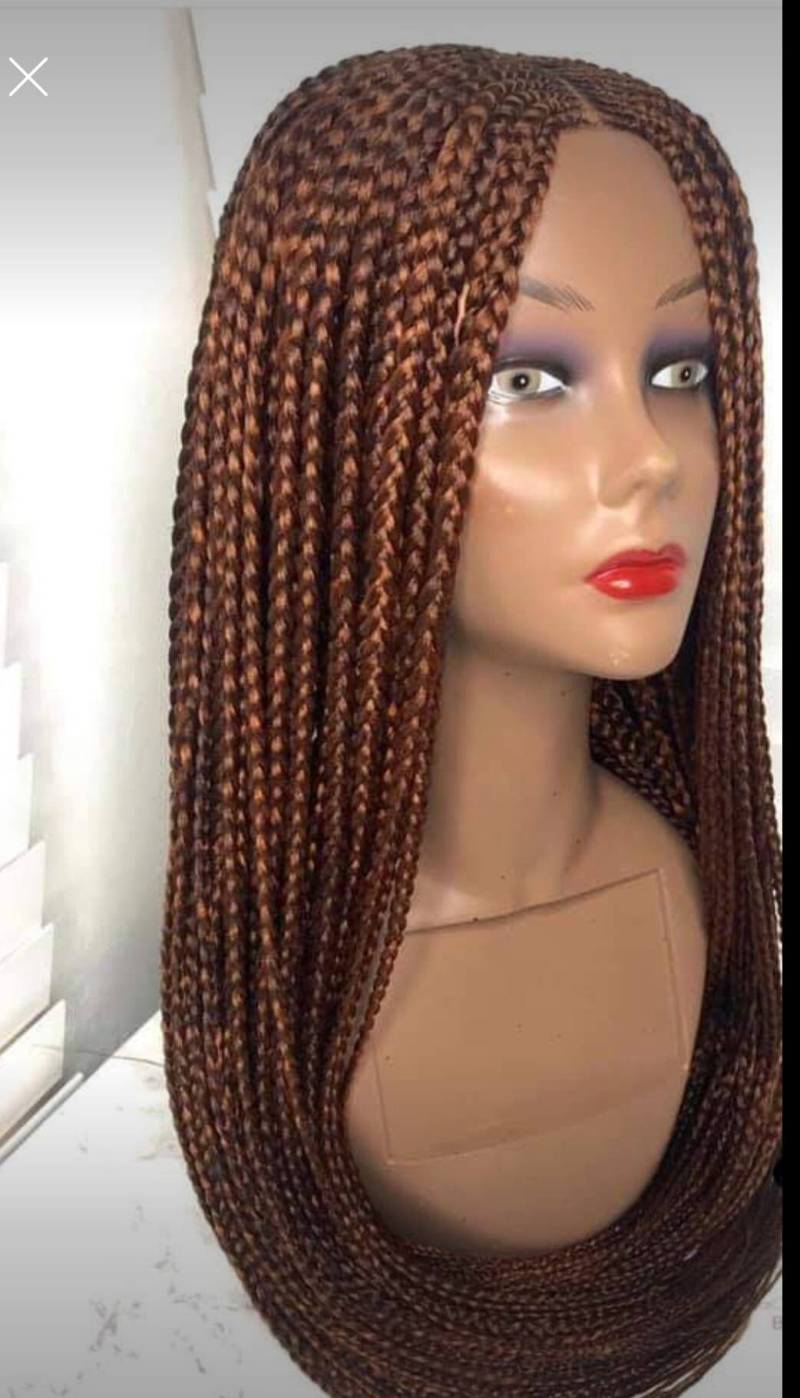 Mittelteil Box Geflochtene Perücke Mittelteil Box Geflochtene Perücke von Etsy - Emmaksbeauty