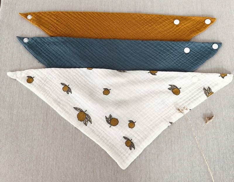 Dreieckstücher, Musselintuch Baby, Halstuch Dreieckstuch Babygeschenke, Baby Halstuch, Personalisiert, Latz Dreieckstücher, Musselintuch Baby, Halstuch Dreieckstuch Babygeschenke, Baby Halstuch, Personalisiert, Latz von Etsy - EmmaundAntonShop