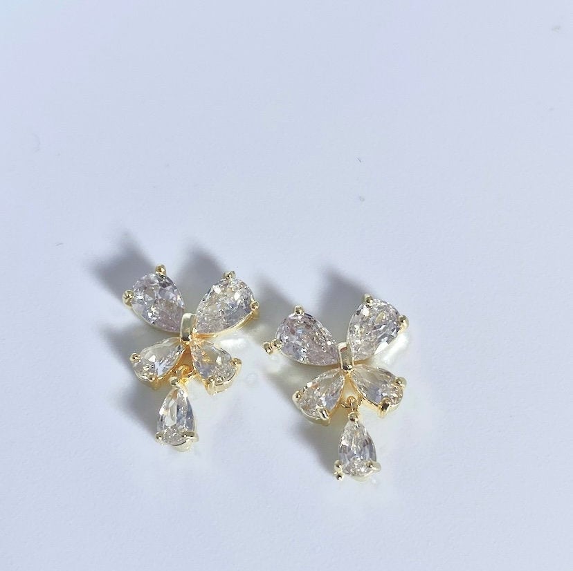 2 Stück Nagel Charms - Kristall Schmetterling von Etsy - Emzikay